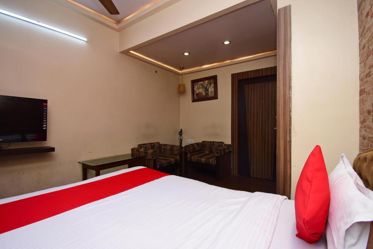 Oyo 2510 Near Camac Street Hotel Kolkata Exterior photo