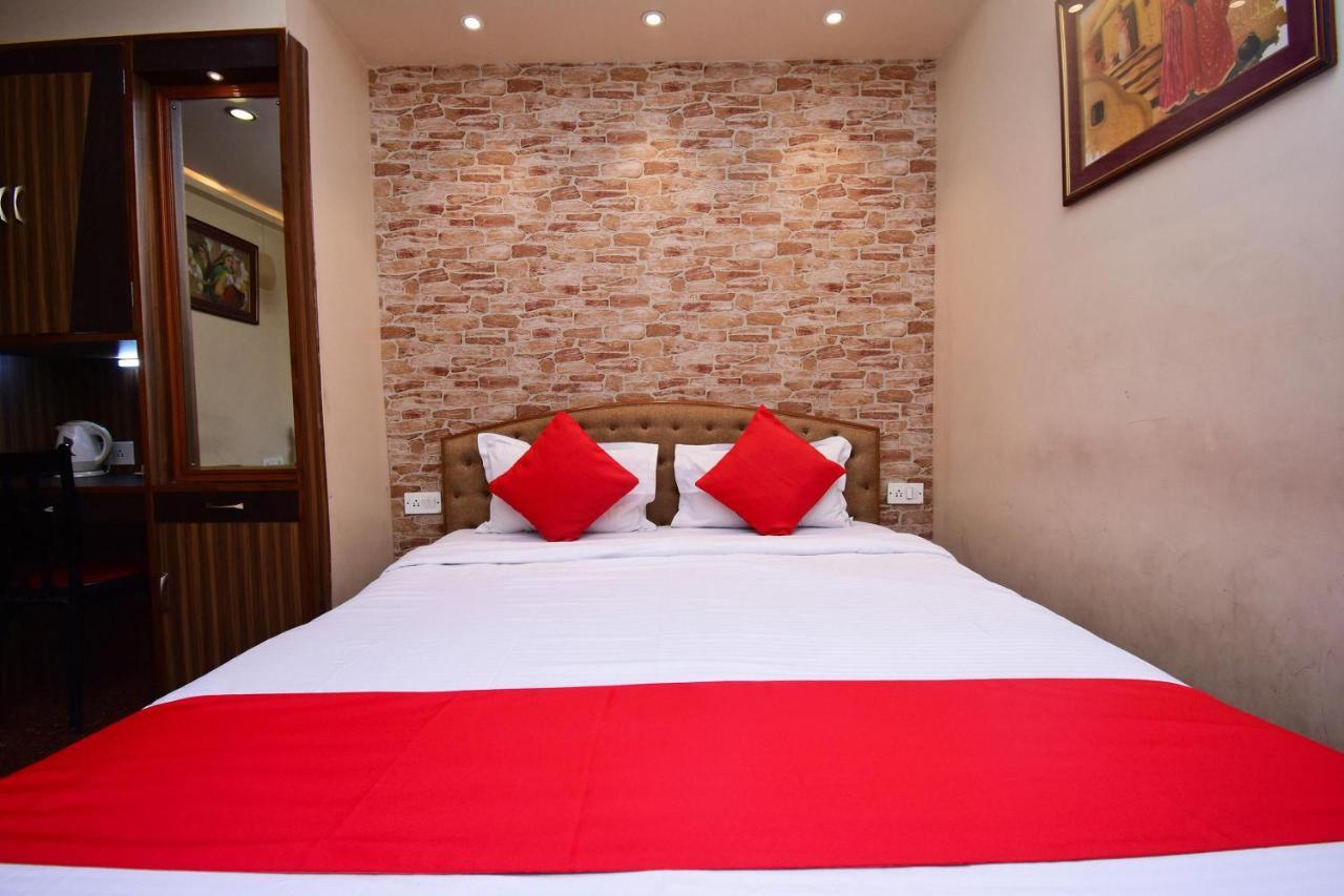Oyo 2510 Near Camac Street Hotel Kolkata Exterior photo